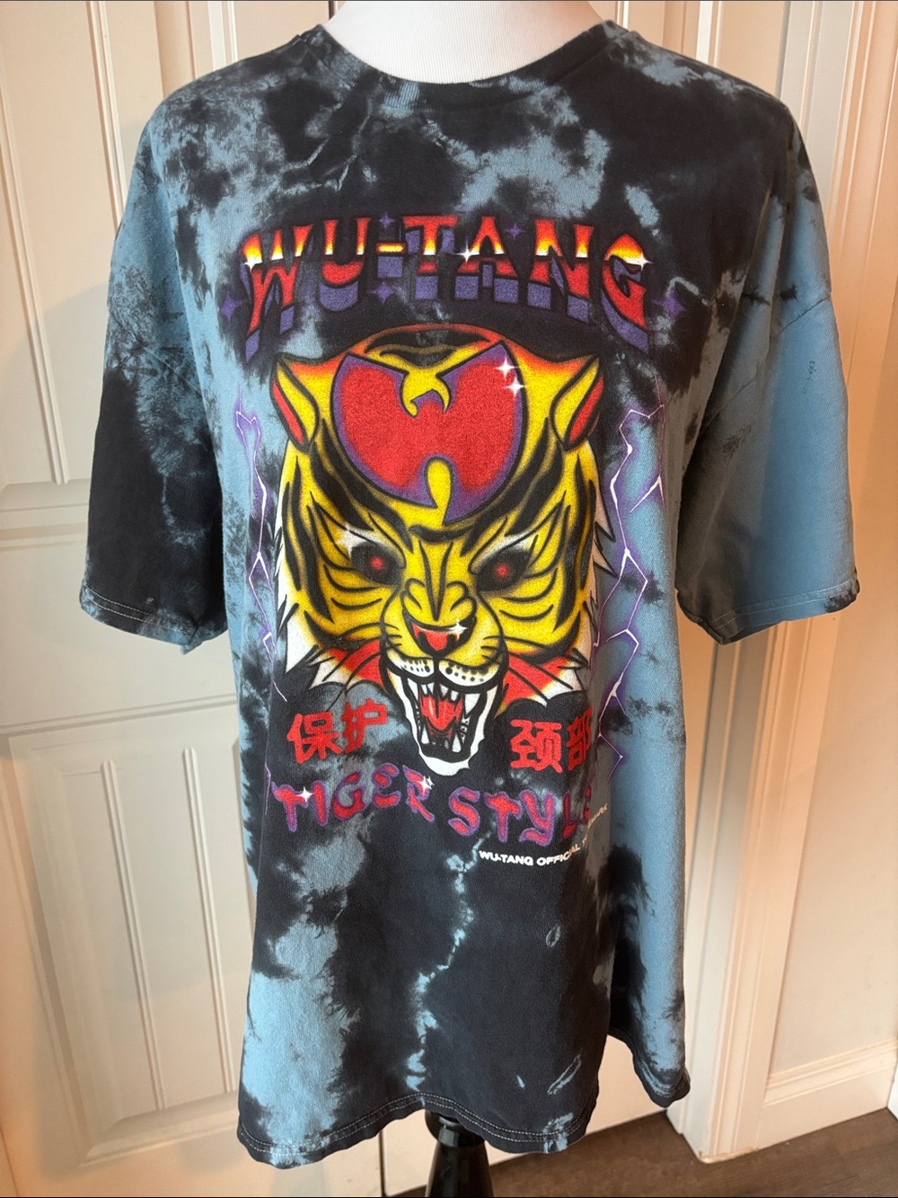 Wu-Tang Clan L/XL Tie-Dye Graphic Tee